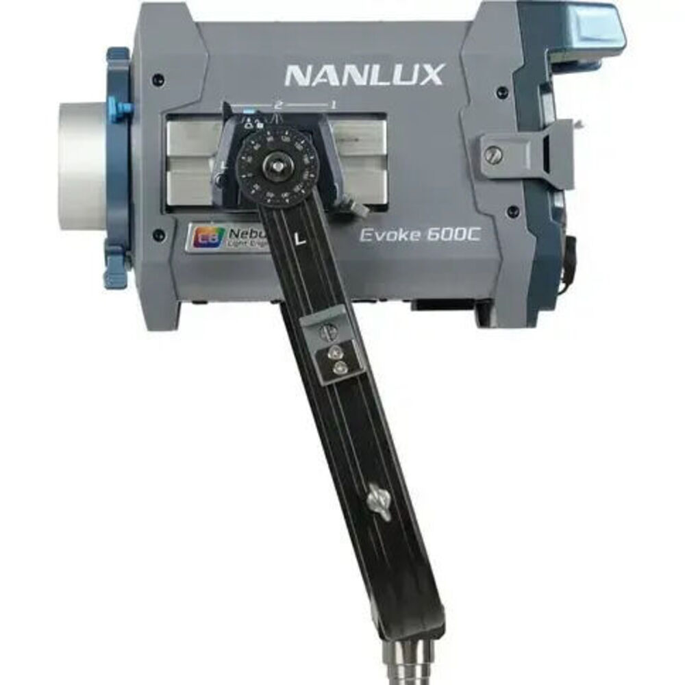 Nanlux Evoke 600C RGB LED Light (Bowens mount) mieten – ab 80 €/Tag – 3