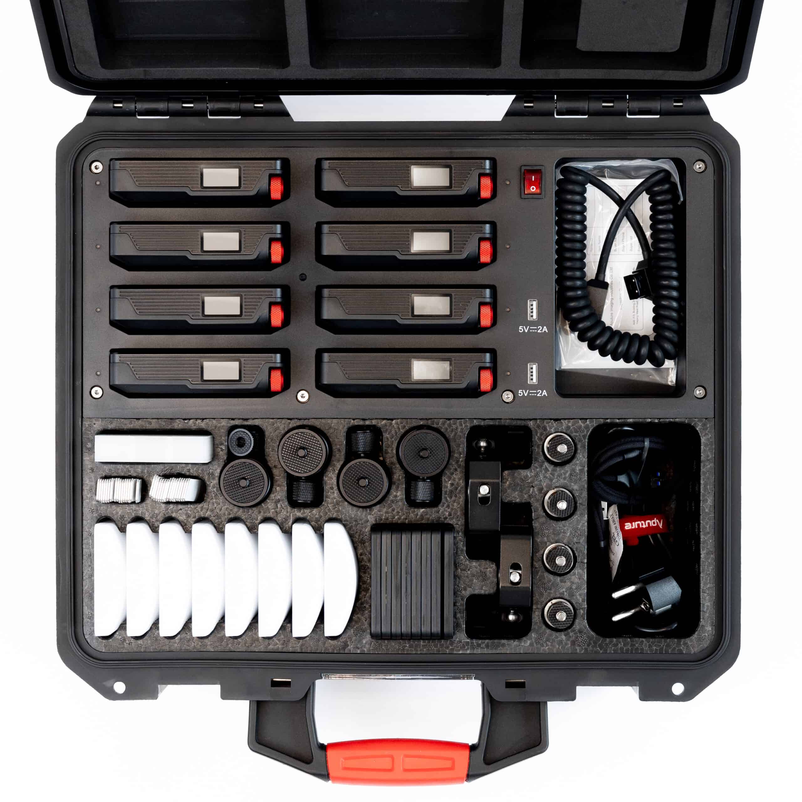Aputure MC Pro 8 Light Kit RGBWW (inkl. Ladekoffer) mieten – ab 29,90 €/Tag