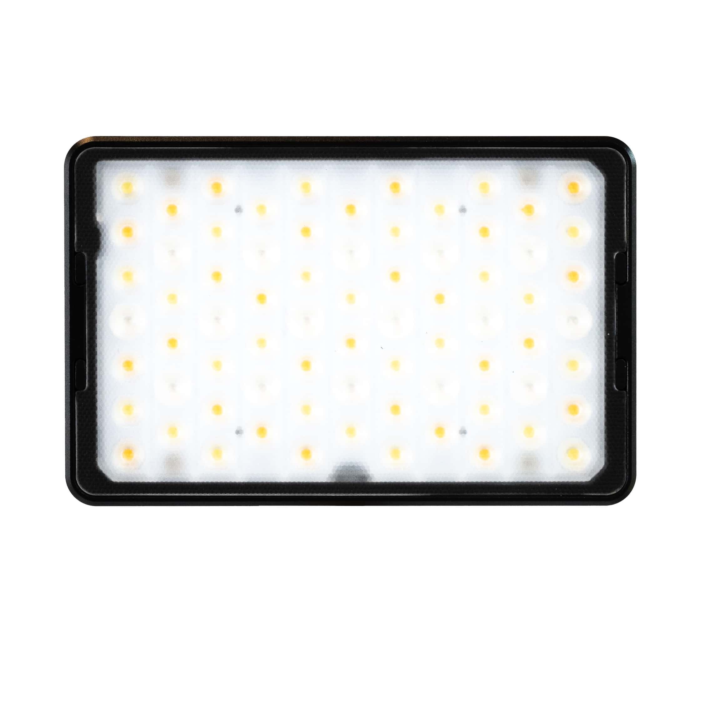 Aputure MC Pro 8 Light Kit RGBWW (inkl. Ladekoffer) mieten – ab 29,90 €/Tag – 3