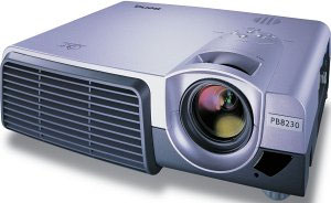 Benq OB8230, portabler Beamer mit 2500 Ansi-Lumen mieten – NRW, ab 31,60 € netto/Tag