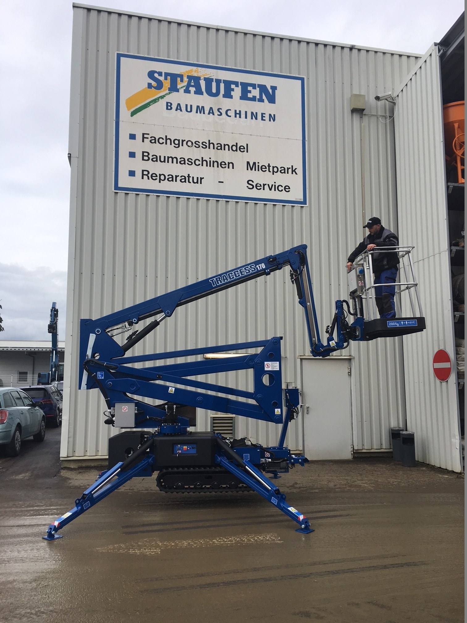 Hematec Traccess 170 mieten – Raupen-Gelenk-Teleskop-Arbeitsbühne, ab 290 € netto/Tag – 3