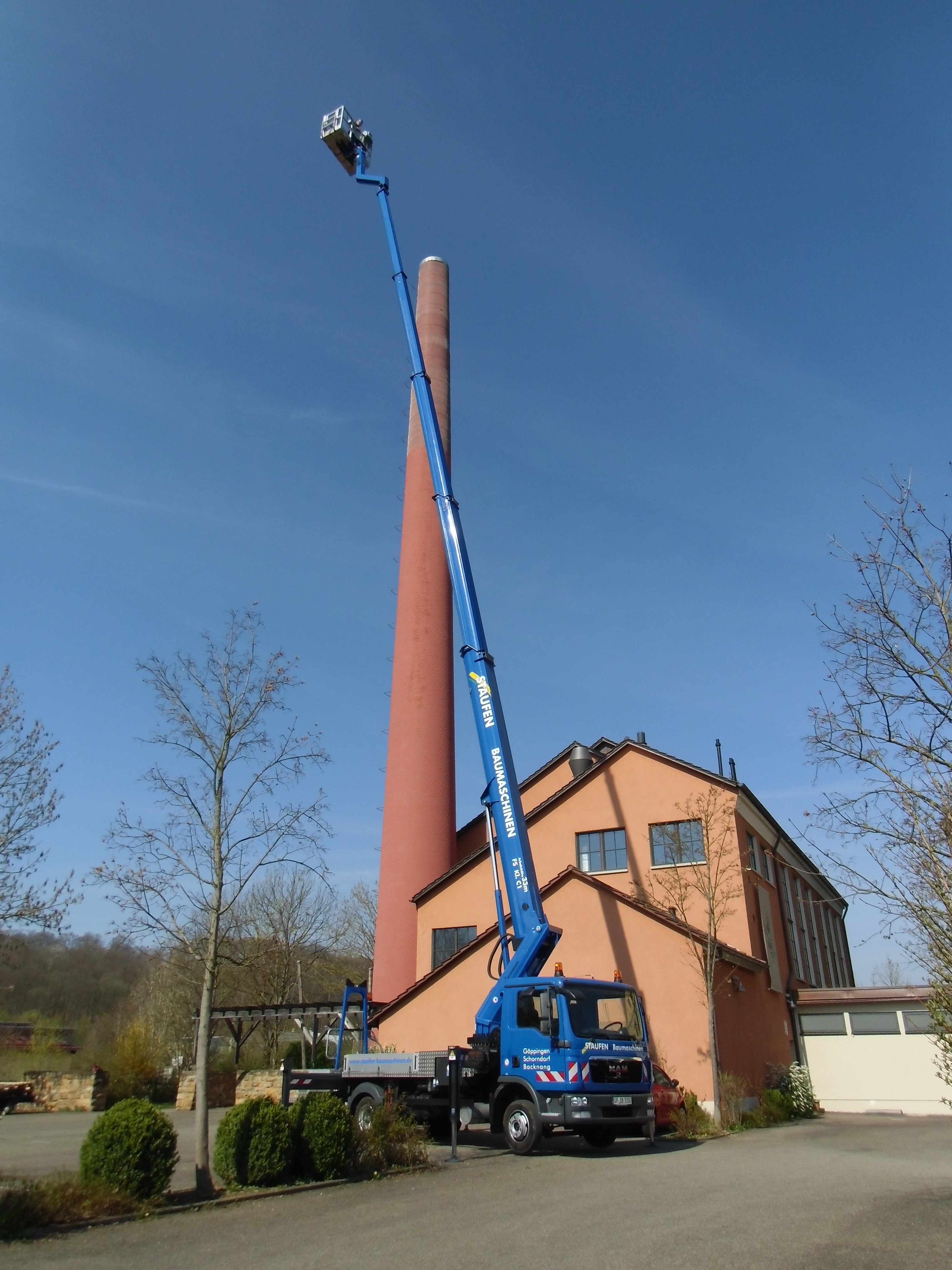 Ruthmann T 330 mieten – LKW-Arbeitsbühne, ab 480 € netto/Tag