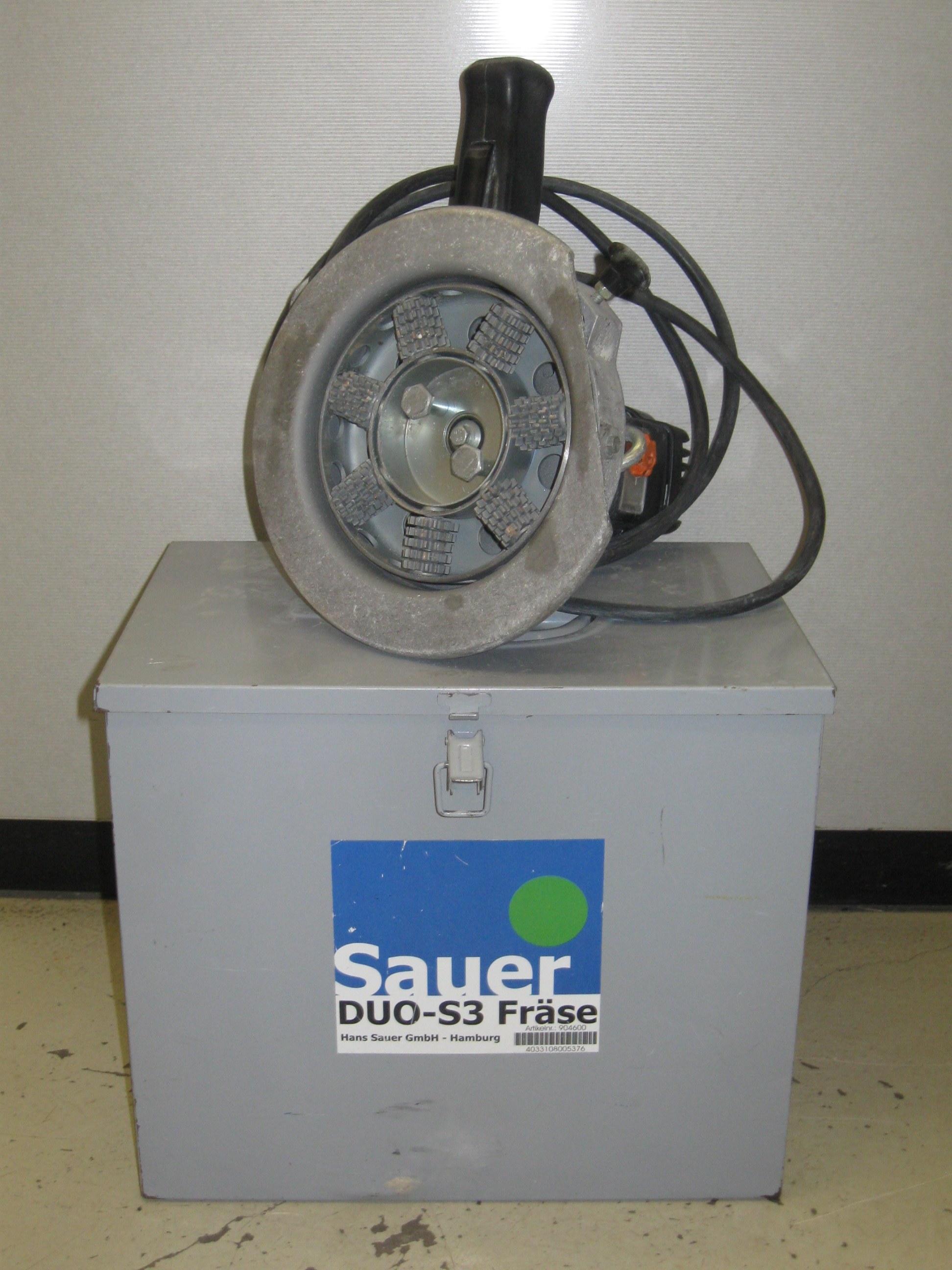 Sauer Duo S3 mieten – Duo Fräse, ab 40 € netto/Tag – 3