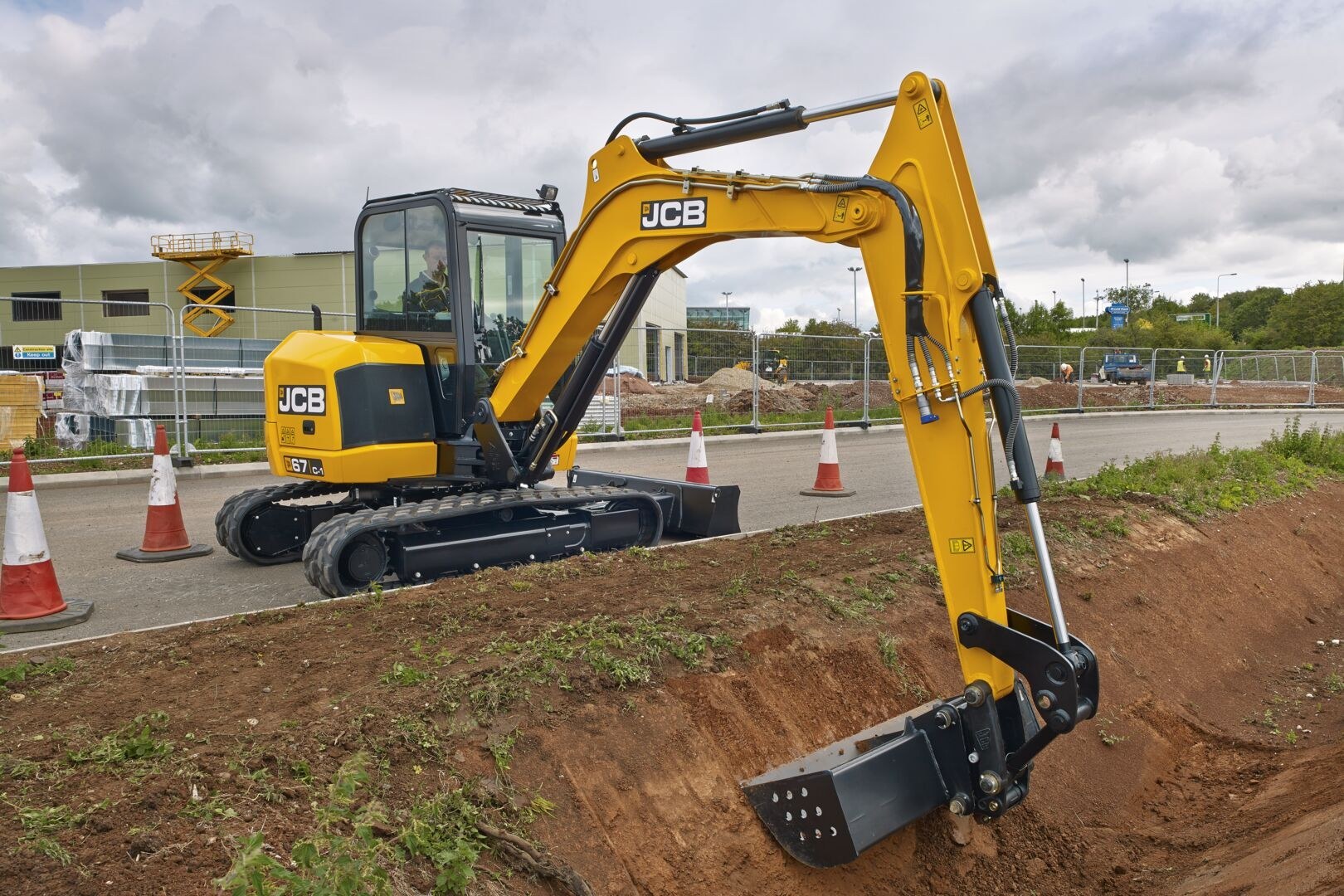 JCB 67 C mieten – Kompaktbagger, ab 195 € netto/Tag