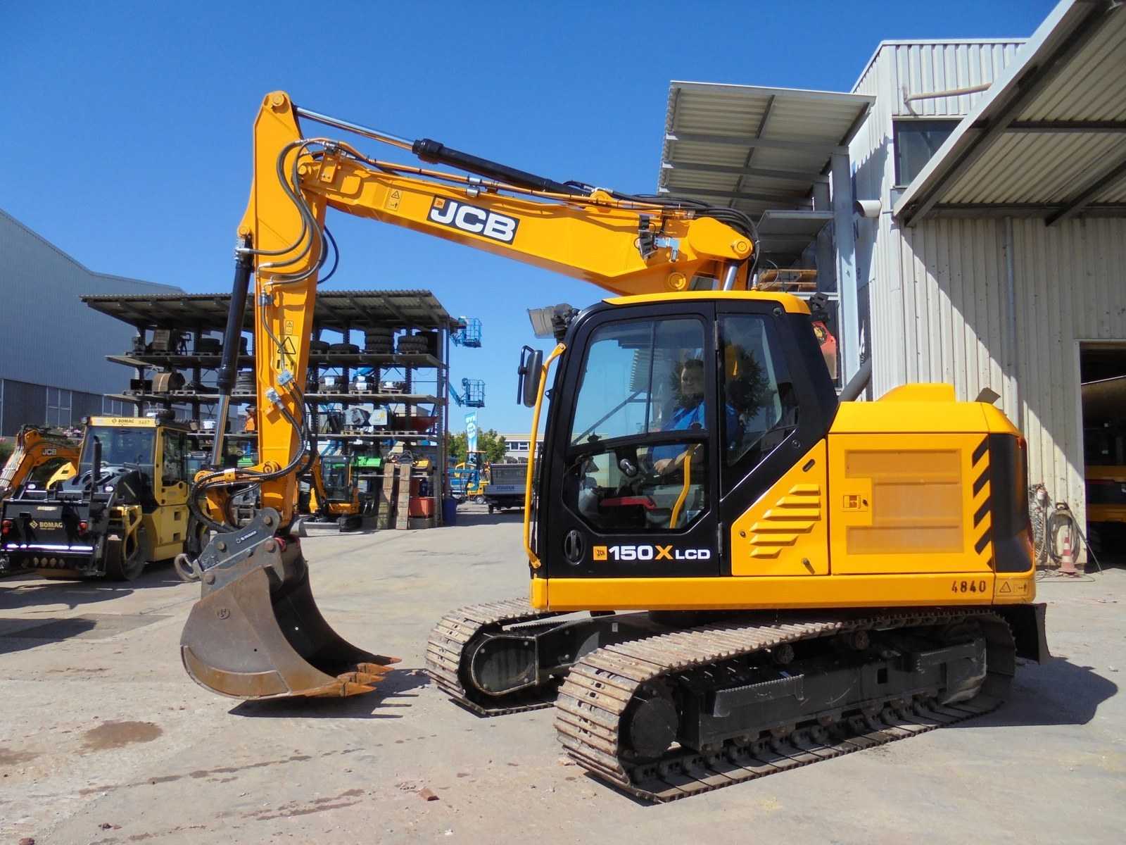 JCB 150 X mieten – Kettenbagger, ab 345 € netto/Tag