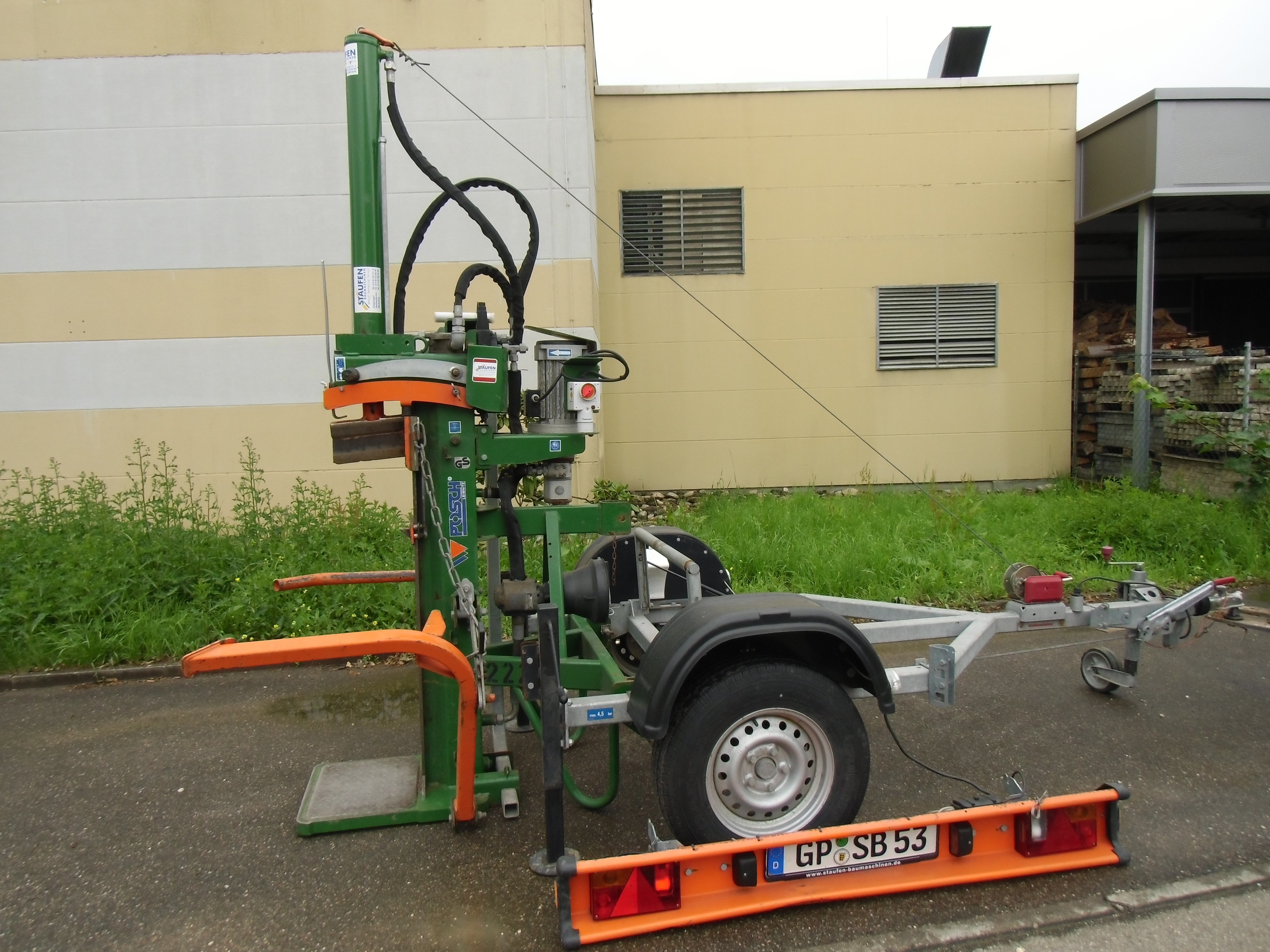 Posch M 6206 mieten – Holzspalter, ab 80 € netto/Tag