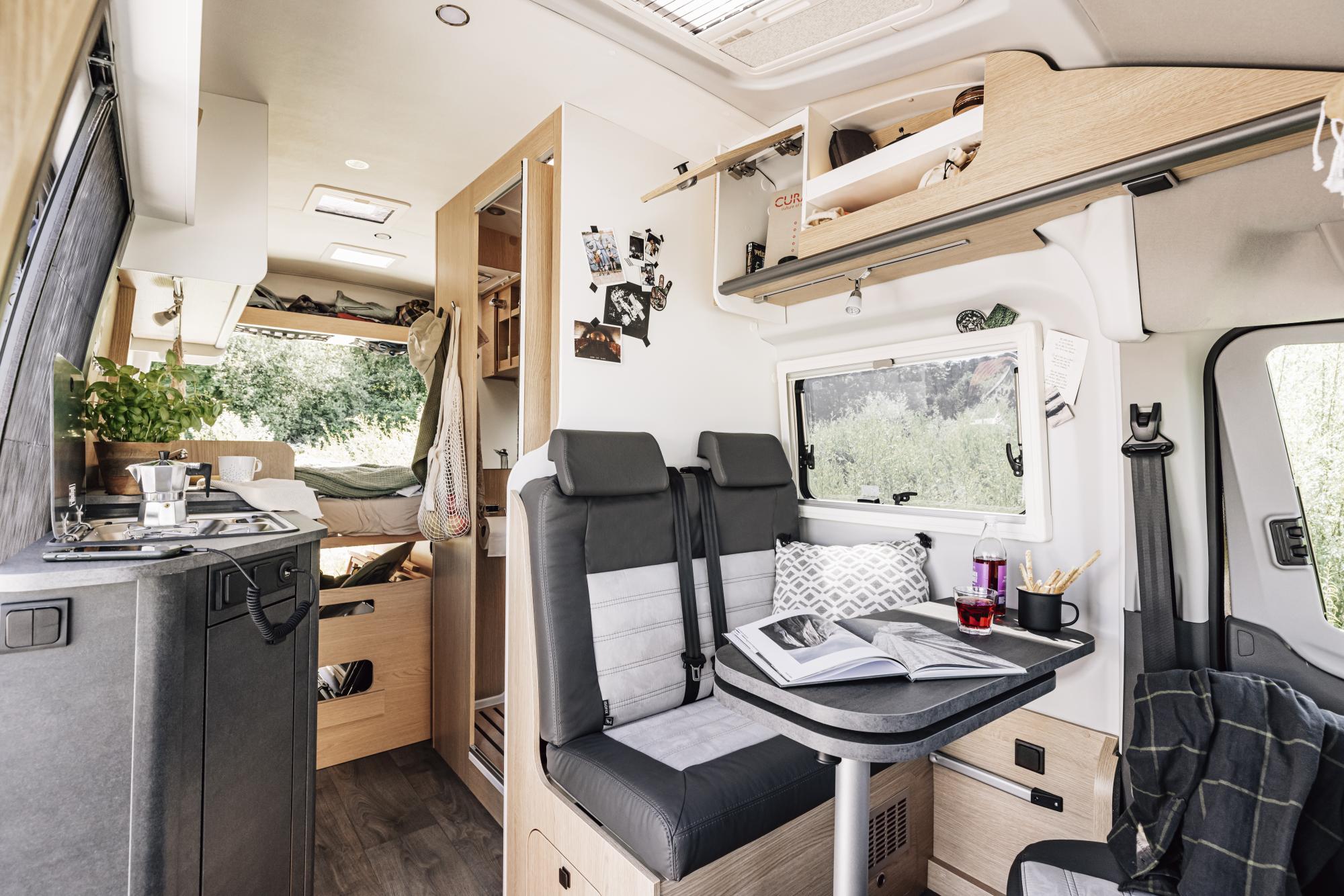 Camper ADVENTURER ULTIMATE (Sunlight Cliff 590 4x4) mieten – ab 83 €/Tag, 12 Stationen – 2
