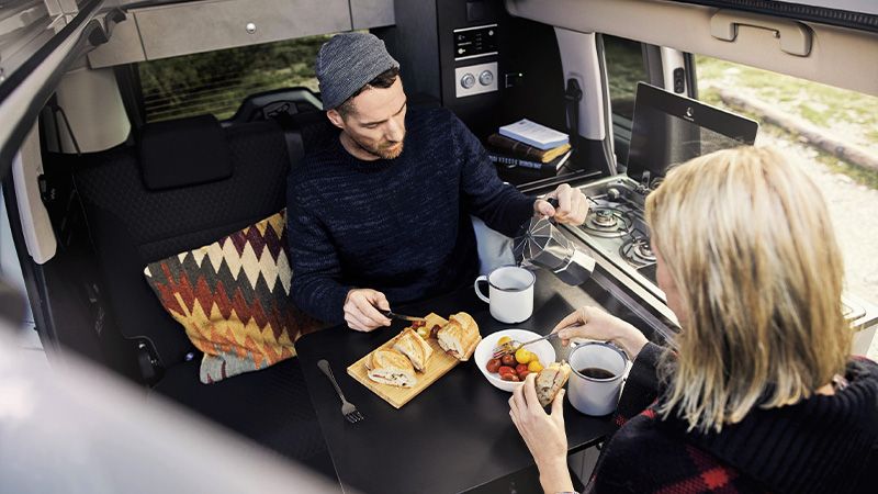 Camper EXPLORER ULTIMATE (Bürstner Copa C 530 4x4) mieten – ab 78 €/Tag, 12 Stationen – 3