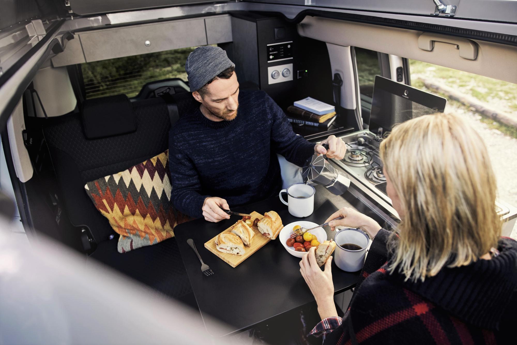 Camper EXPLORER ADVANCED (Crosscamp Flex) mieten – ab 56 €/Tag, 12 Stationen – 4