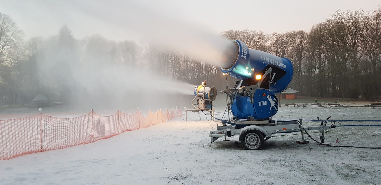 Snow Partners Schneekanone Demac Lenko TitanX mieten in Witten – 2