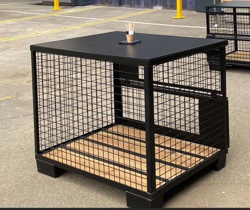 Gitterbox / Stehtisch / Theke mieten in Reutlingen – Über 80 cm – 2