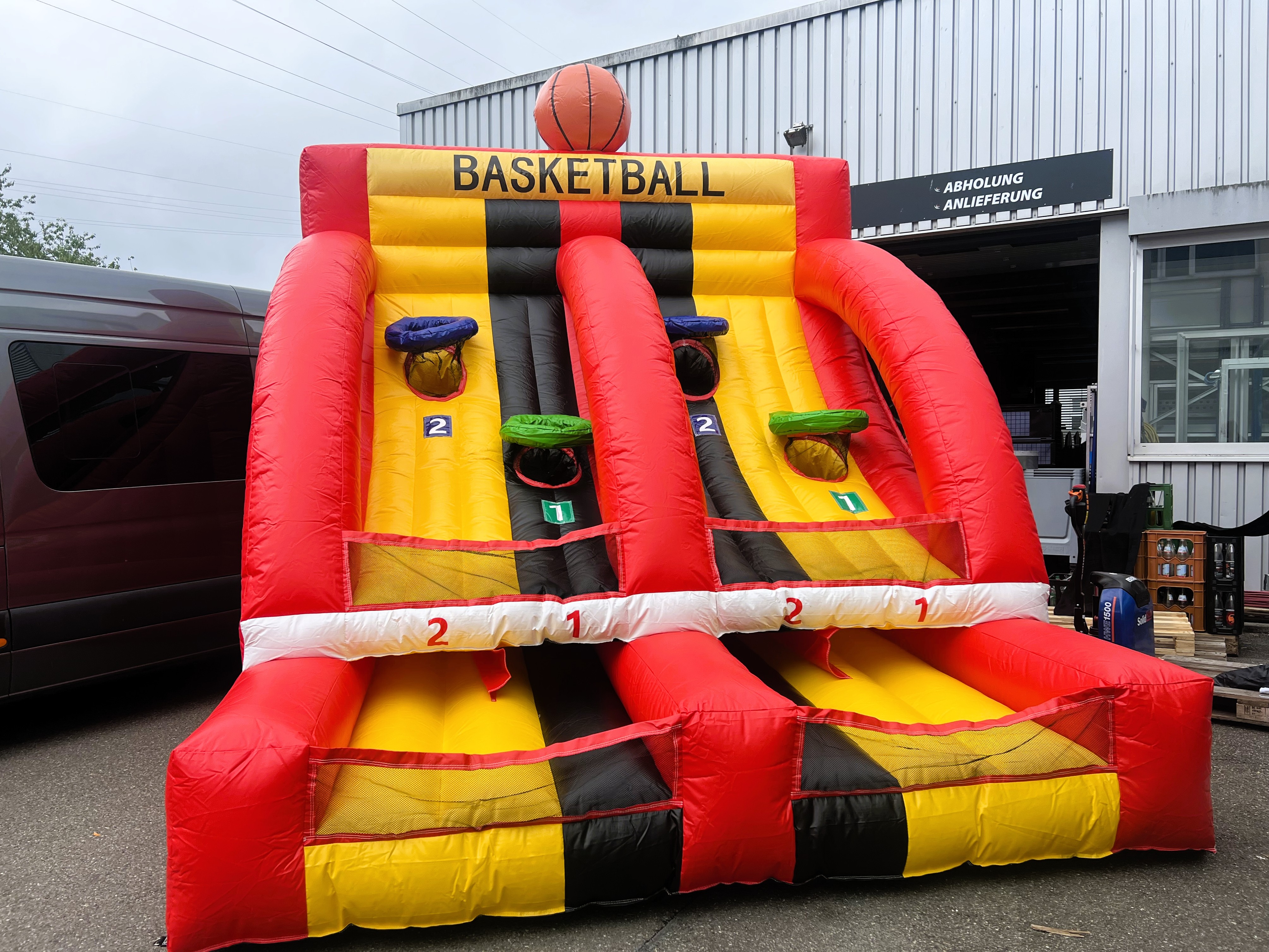 Basketball XXL – Der aufblasbare Spielspaß mieten in Reutlingen