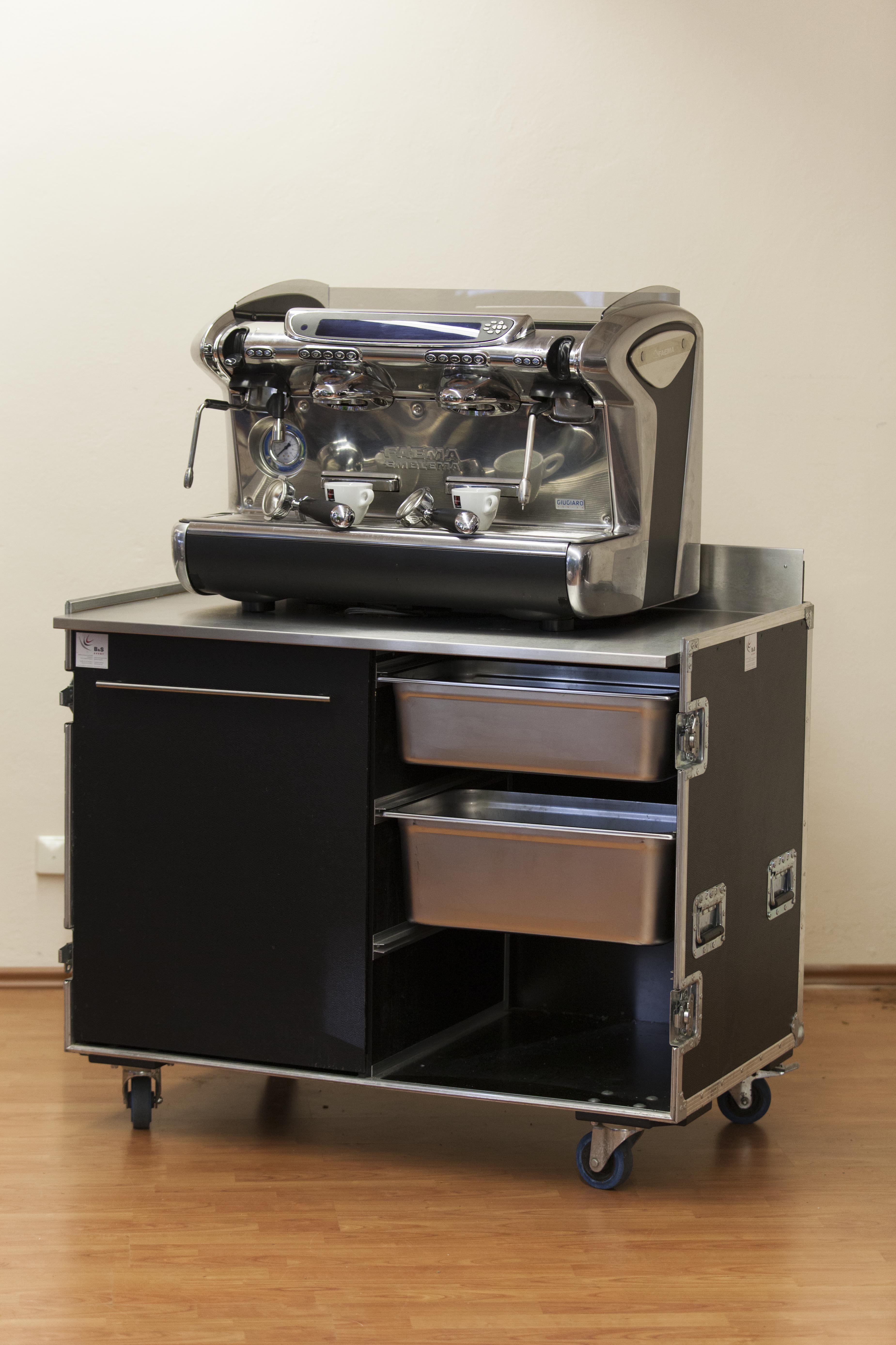 Kaffeemaschine Espressomaschine Siebträger Faema Emblema 2-gruppig mieten in Reutlingen – 2
