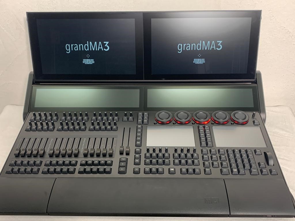 MA grandMA3 Light Tourpack Pult / Lichtsteuerung mieten in München – 4