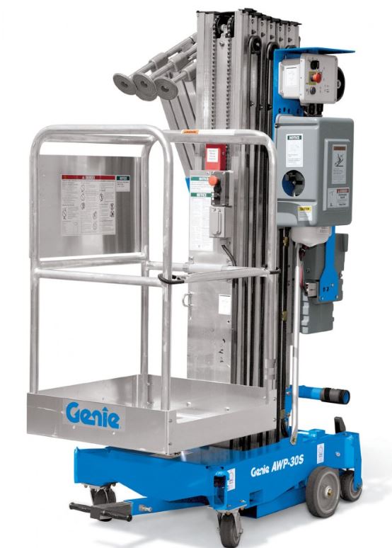 Genie Personenlift AWP-30S mobiler Lift 11m 159kg Traglast mieten in München – 2
