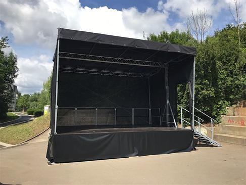 Trailerbühne Smart Stage 27 · Überdachte mieten in Langenhagen – 2