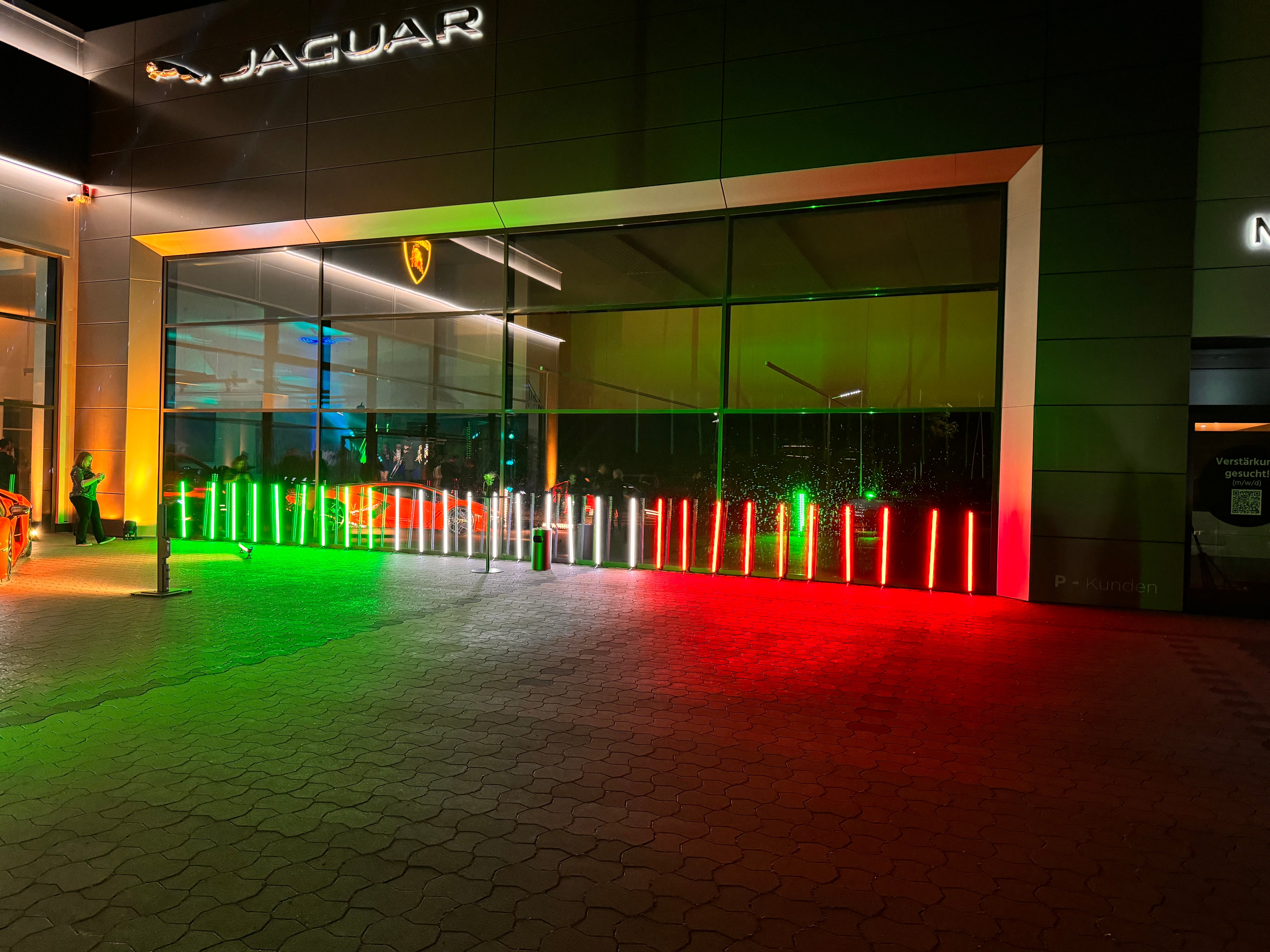 Akku-LED-Tube Set (8x) bis 20 h Laufzeit IP65 mieten in Langenhagen – Effektscheinwerfer – 3