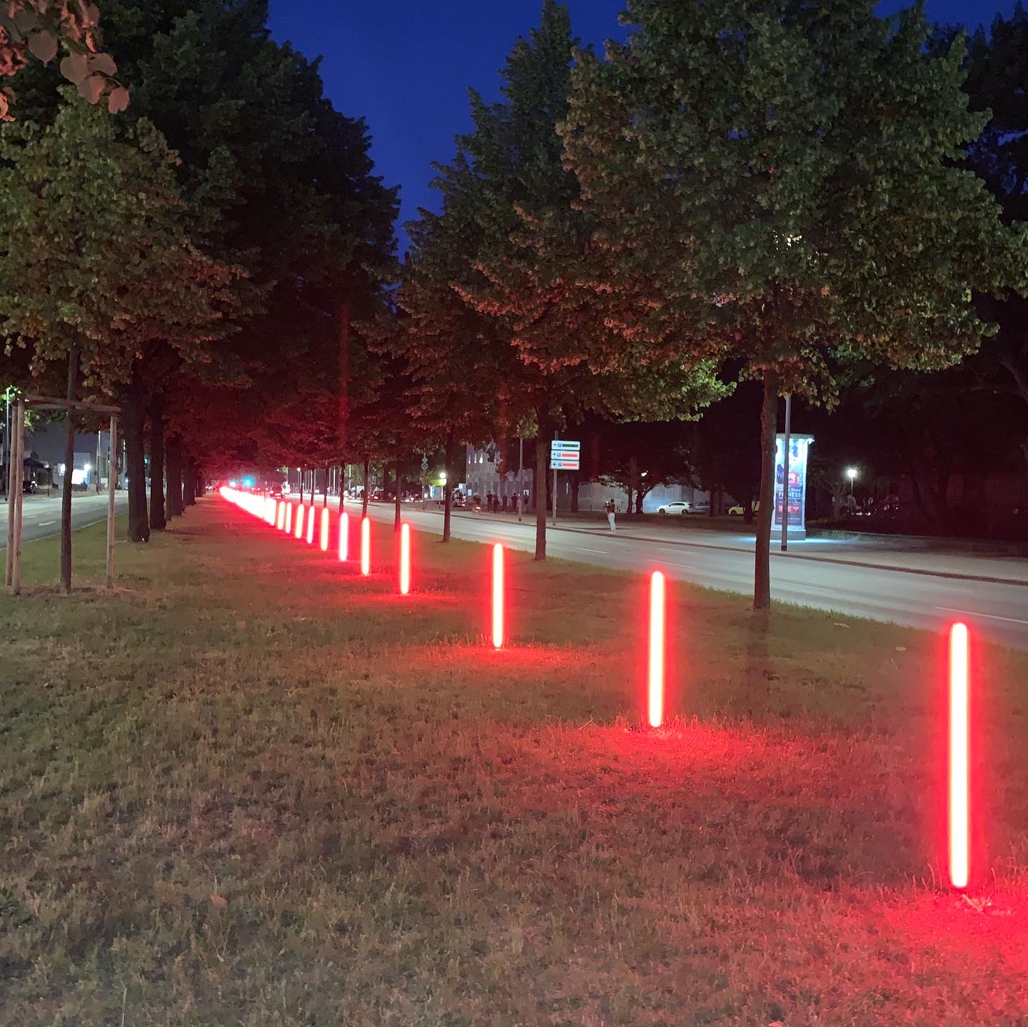 Akku LED-Röhren Akku-Lichttechnik für Event & Bühne mieten in Langenhagen – 4