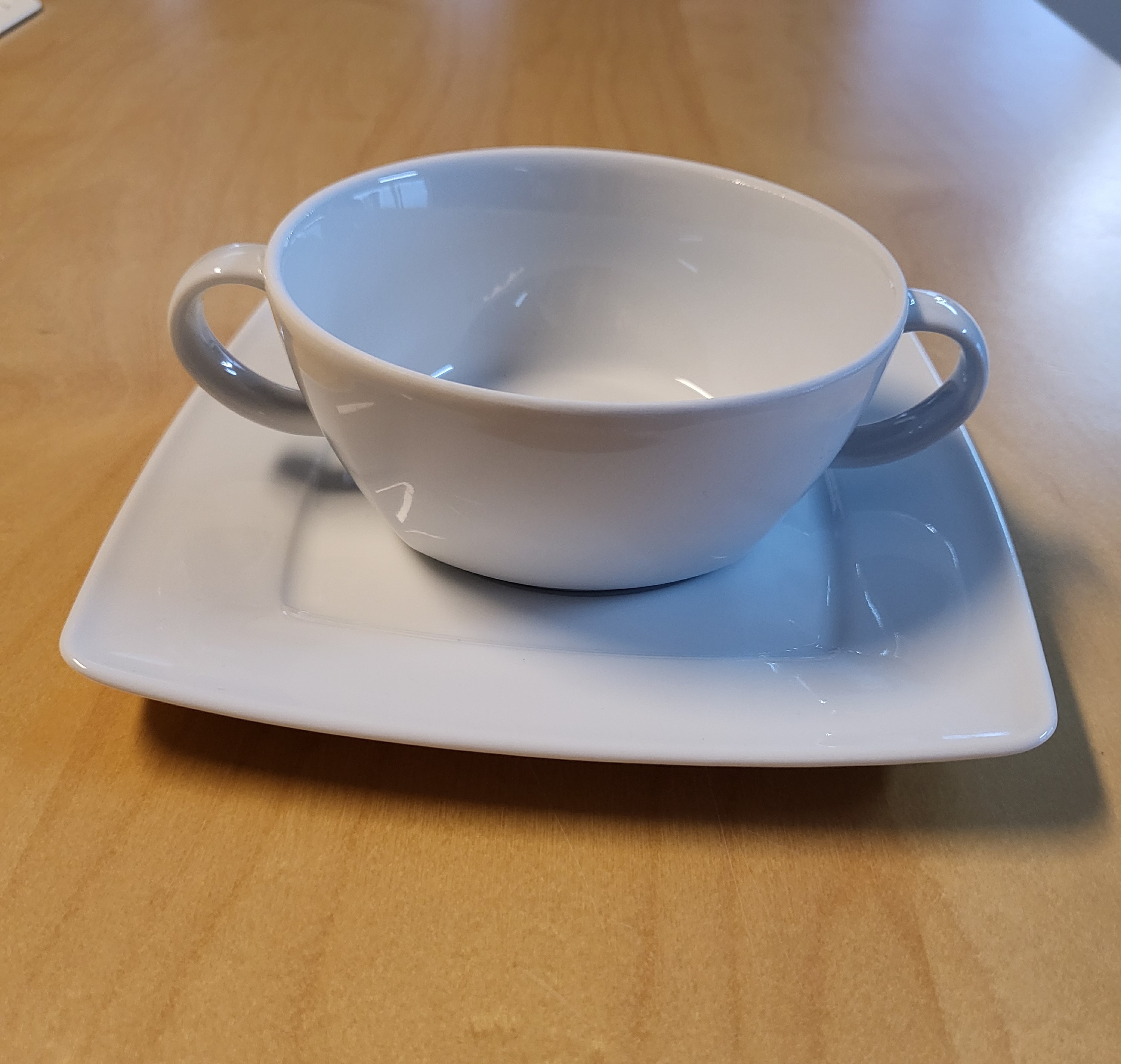 Suppen-Untertasse 17 mieten in Neuss – Andere – 2