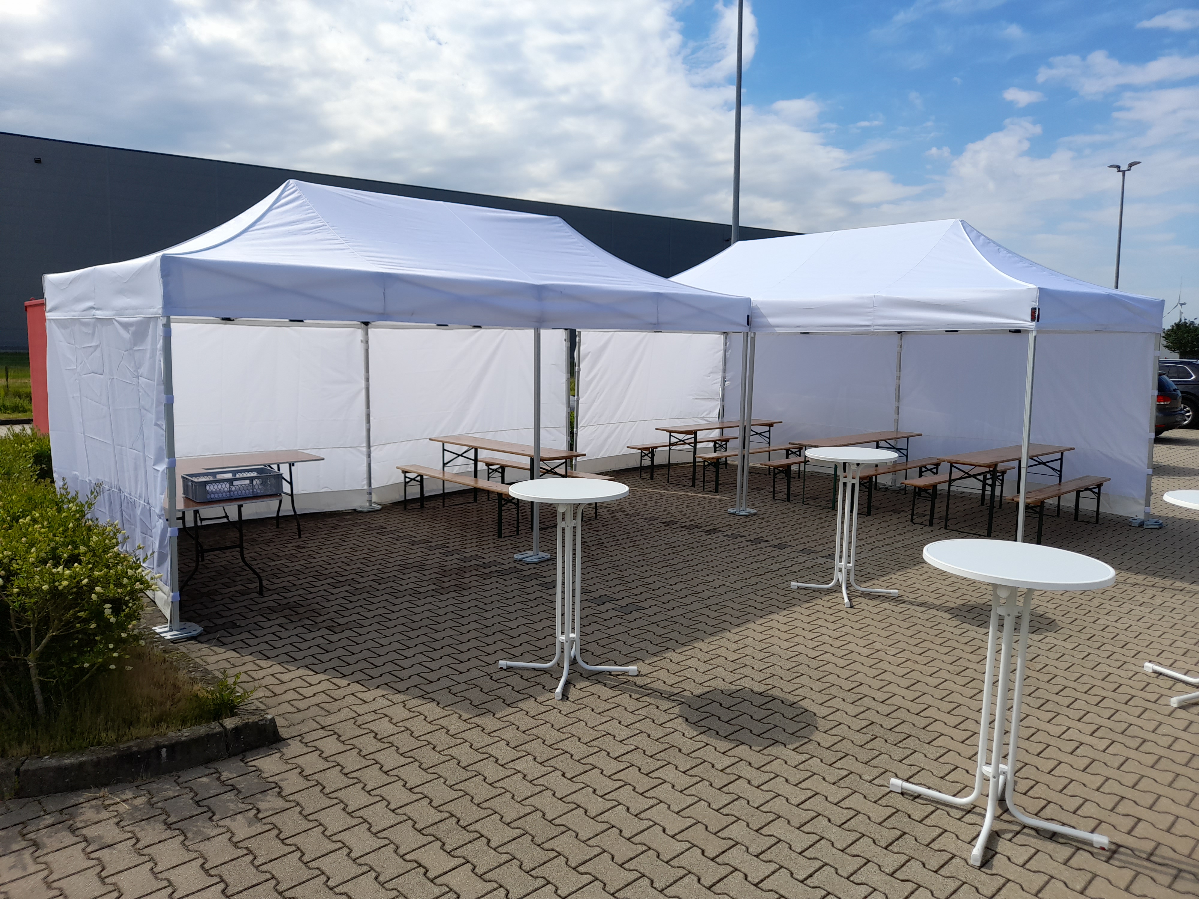 Geschirr - Besteck - Gläser - Tischzubehör - Buffetzubehör mieten in Neuss – Thumbnail 16