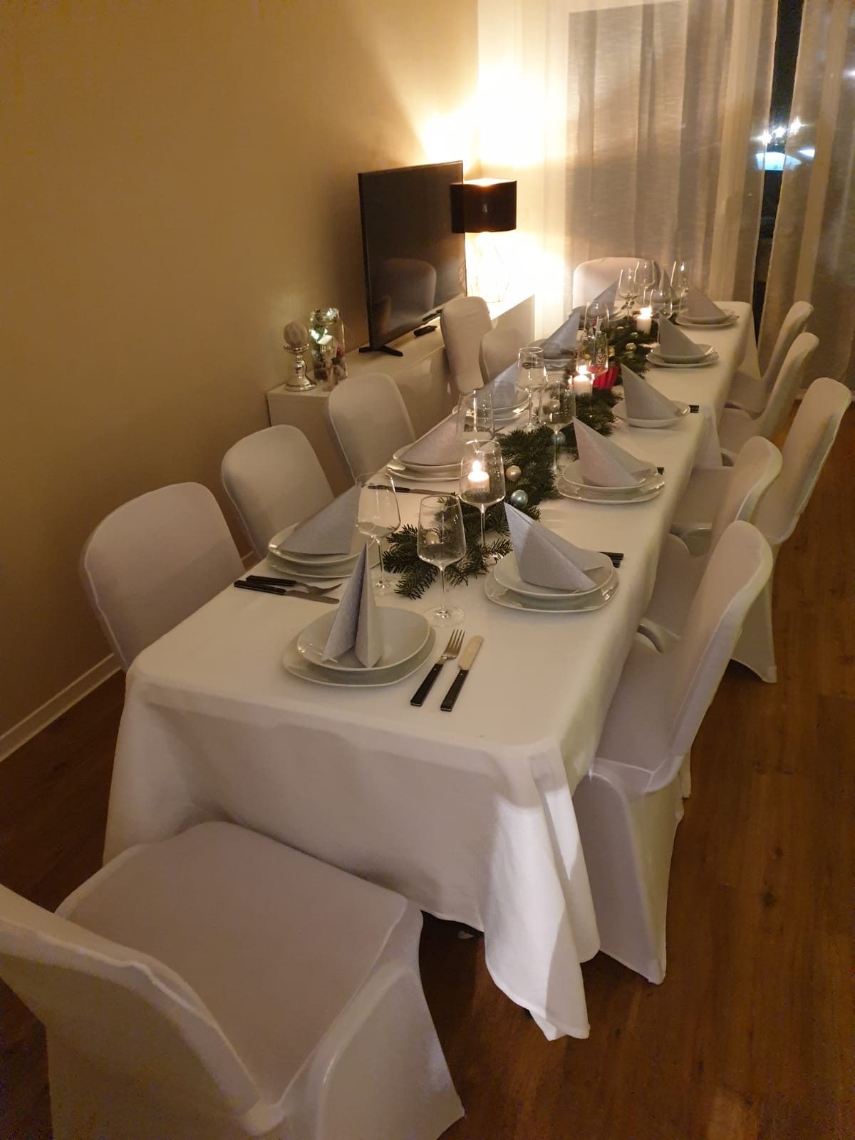 Banketttisch Klapptisch - 1 mieten in Berlin – 1,83m x 0,76m – 5