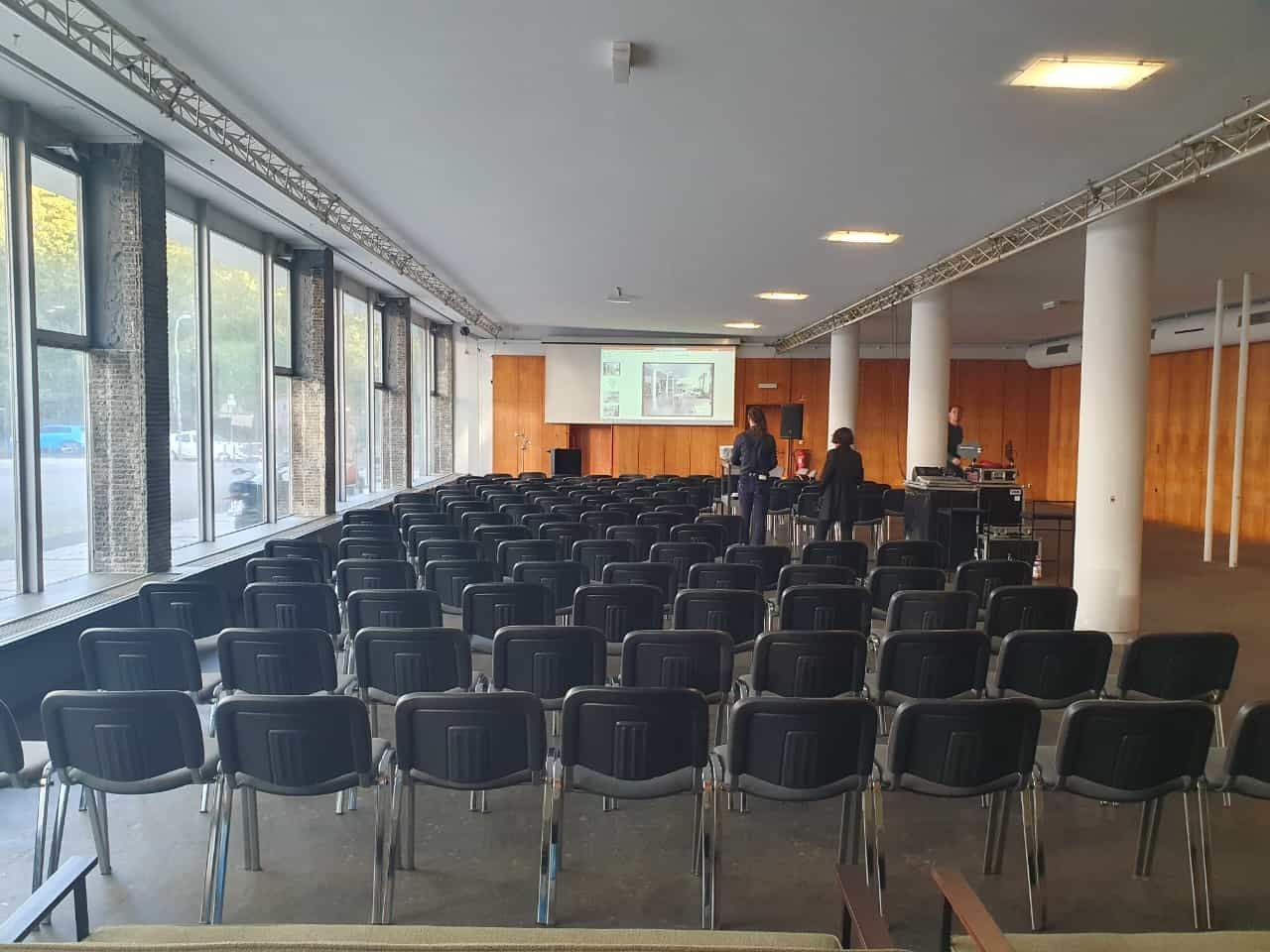 Polsterstuhl Konferenzstuhl Bankettstuhl Besucherstuhl mieten Berlin mieten in Berlin – 3