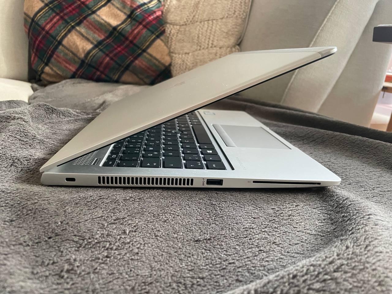 Business Notebook mit 14" Display mieten in Augsburg (Bay) – 256GB – 4