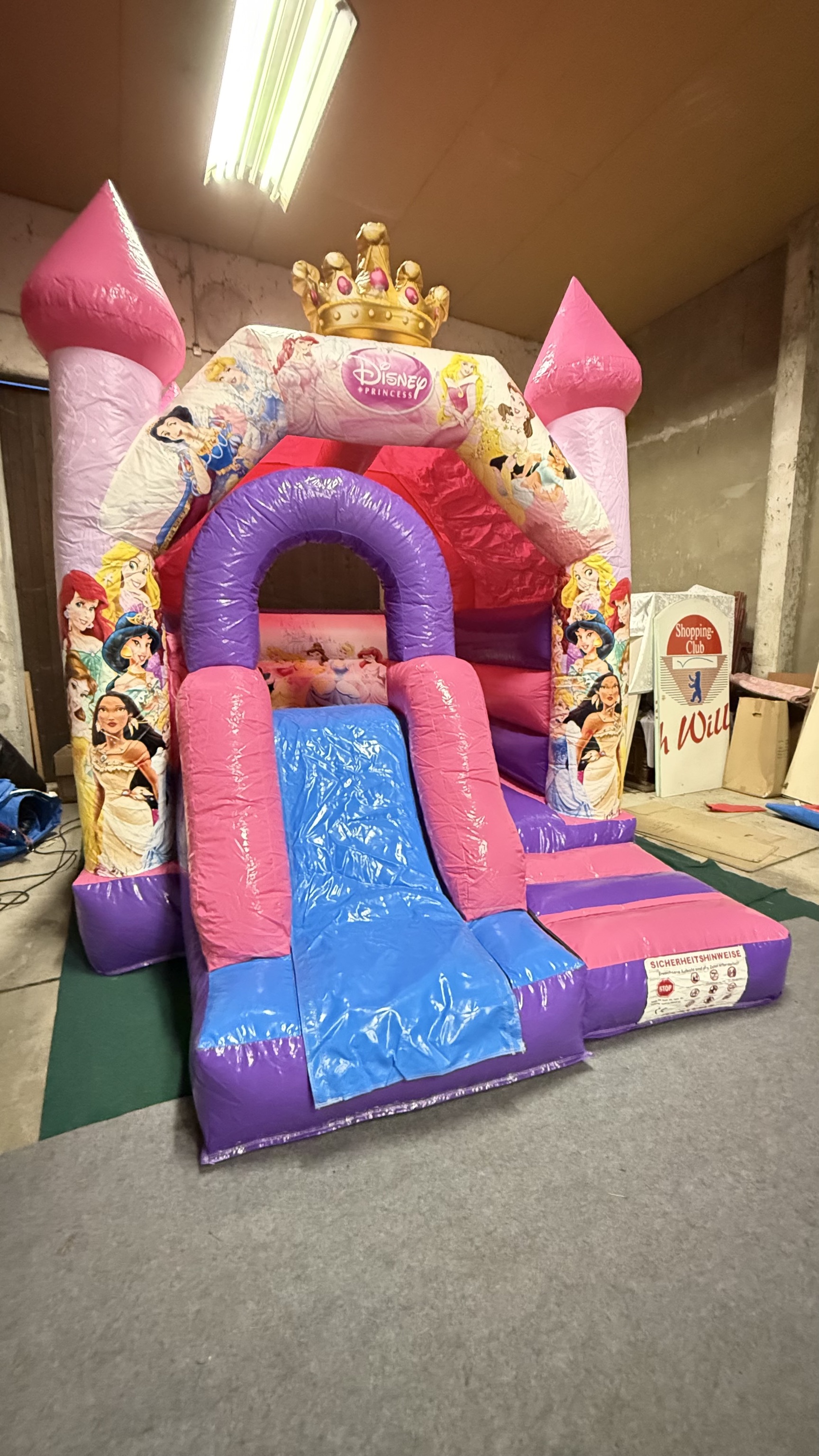 Hüpfburgen 4x4m Mottoparty Kinder Einschulung mieten in Berlin – Ohne Personal – Thumbnail 7