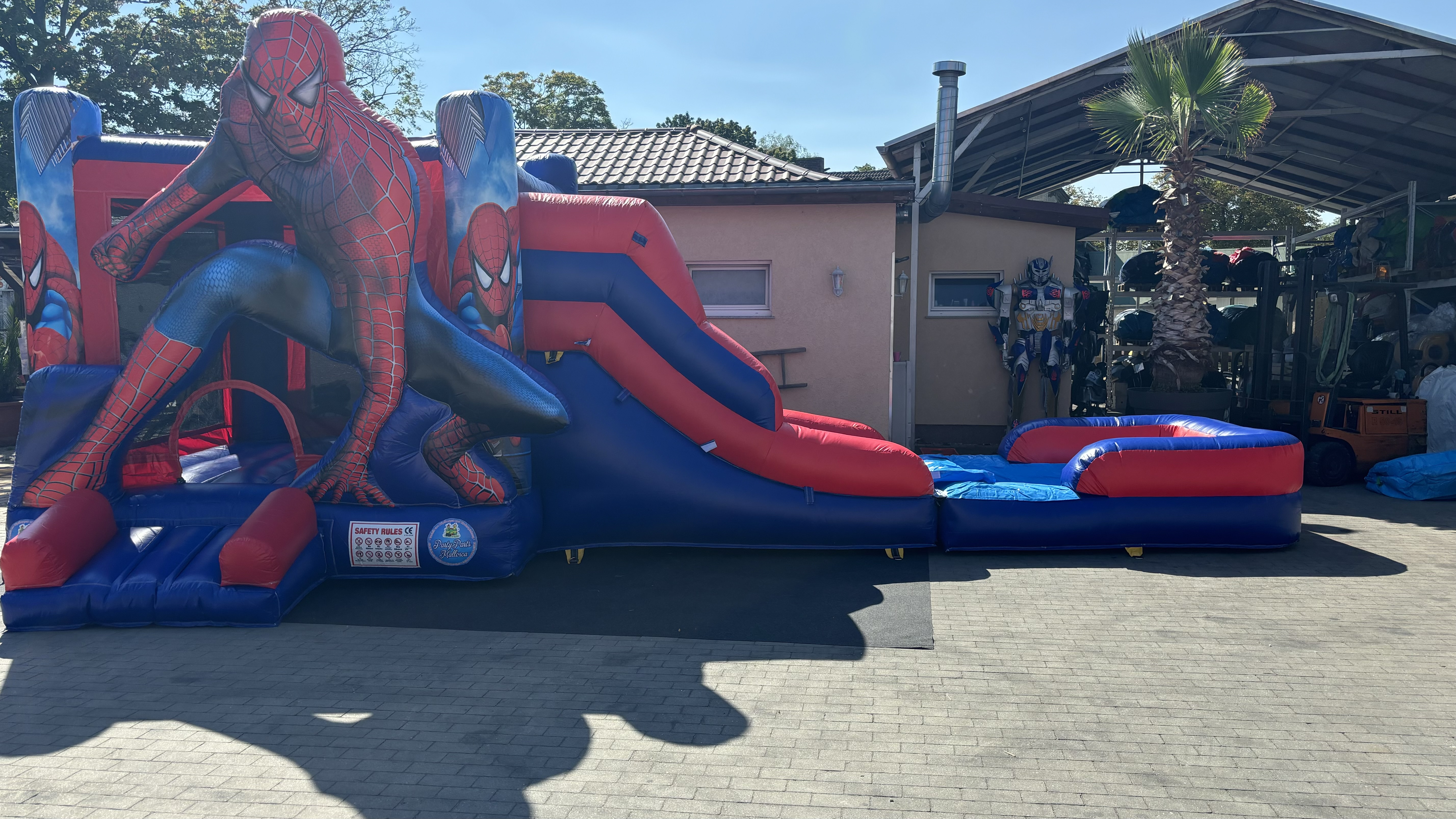 Vermiete Hüpfburg "Spiderman" Pool Rutsche Motto mieten in Berlin – 8x3x3
