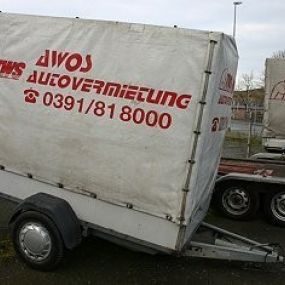 Anhänger Fahrzeugtransporter PKW Umzug Möbel mieten in Magdeburg – Autoanhänger