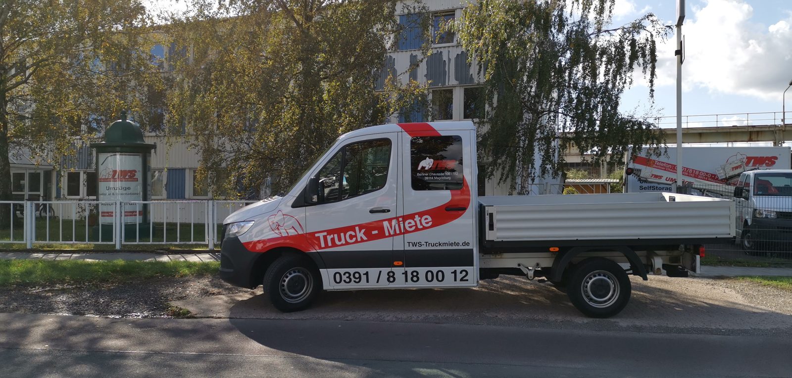 Transporter Umzug Möbel mieten leihen borgen mieten in Magdeburg
