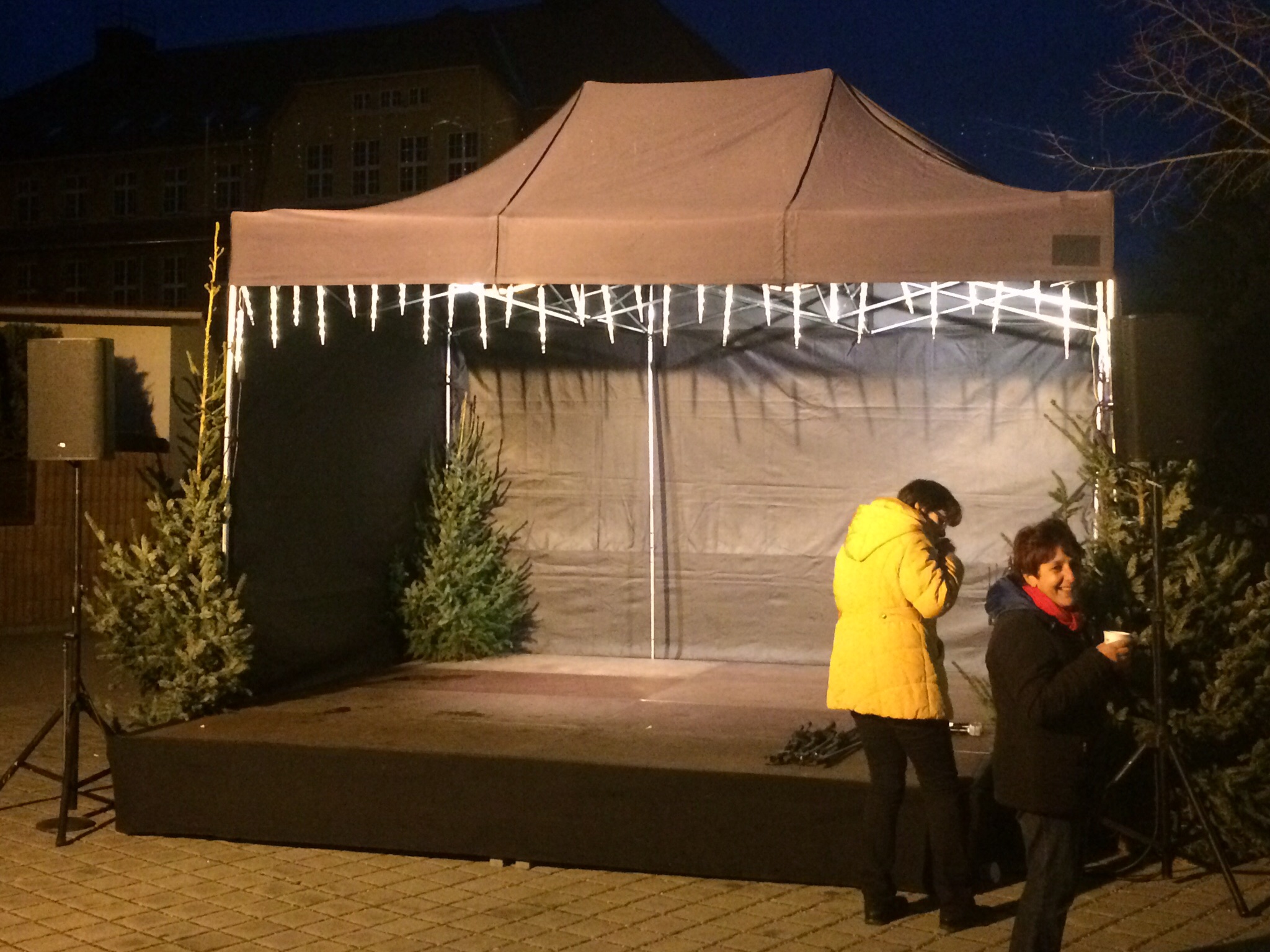 Pavillon Schwarz 4 mieten in Dippoldiswalde – 450x300