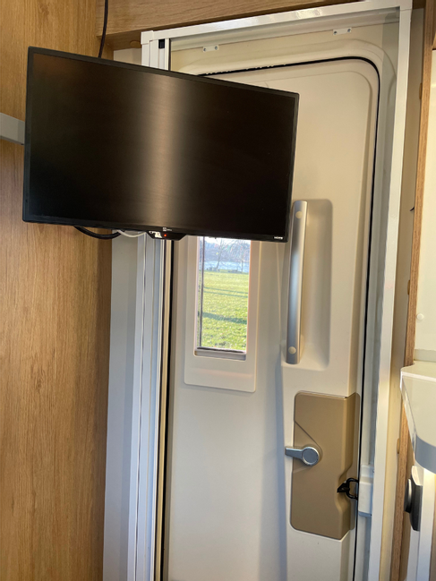Wohnmobil mieten in Kropp – 2021 – Thumbnail 11