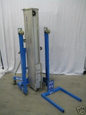 Genie Super Lift SLA 25 Gabellift mieten in Schöneiche – 2