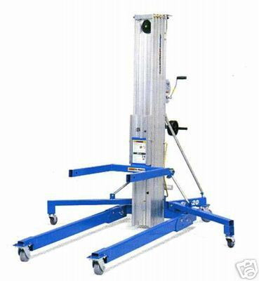 Genie Super Lift SLA 25 Gabellift mieten in Schöneiche – 3