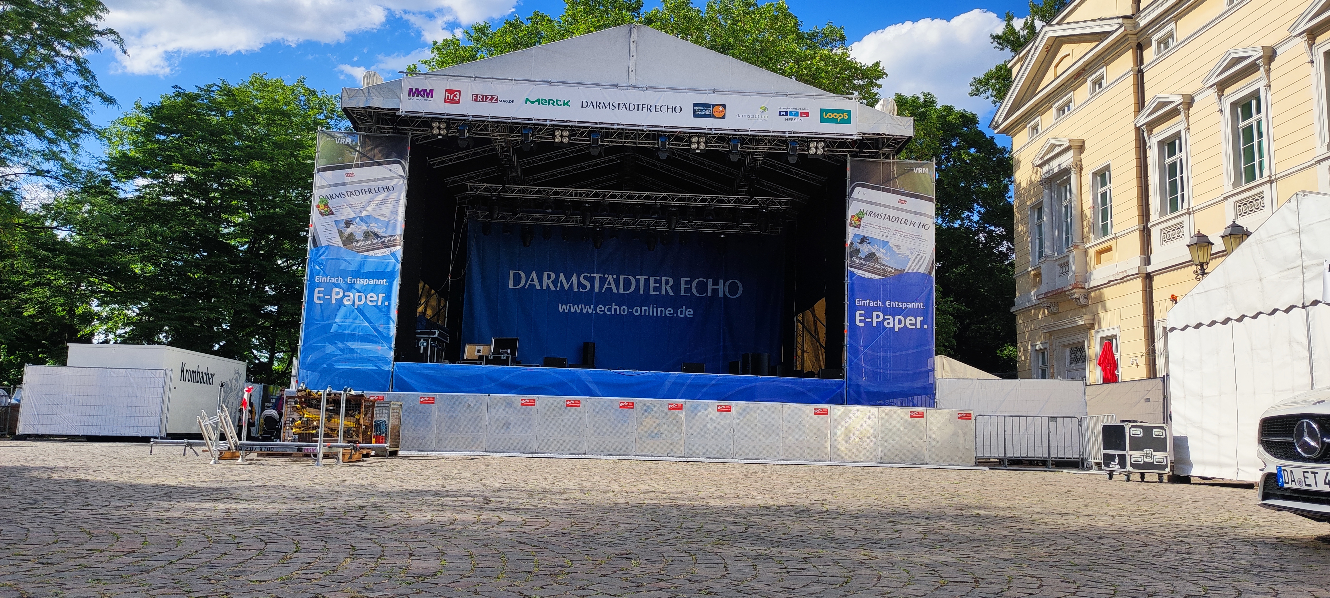 Bühnengitter / Stagebarrier / Wellenbrecher mieten in Lampertheim – bis 1 m – 2