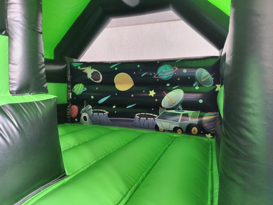 Hüpfburg Alien mieten in Essen – Maße: ca. 3,9 m x 5 m x 4 m – 2