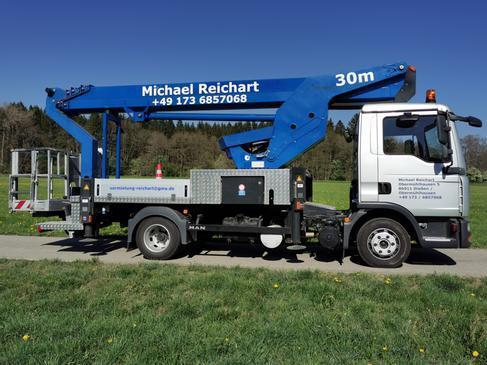 30m LKW-Arbeitsbühne, Hebebühne, LKW Bühne, Arbeitsbühne mieten in Dießen – 7490kg
