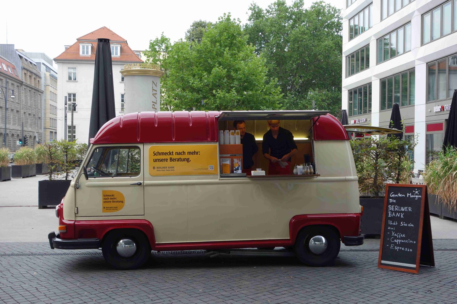 Foodtruck / Food Truck / historisches mieten in Berlin – 2