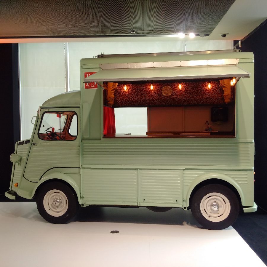 Foodtruck / Food Truck / historisches mieten in Berlin – 2