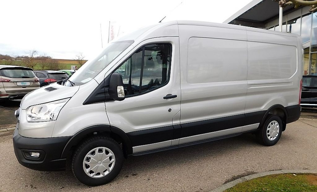 Ford Transit Kasten 350 L3H2 LKW Trend mieten in Mutlangen – Polar-Silber
