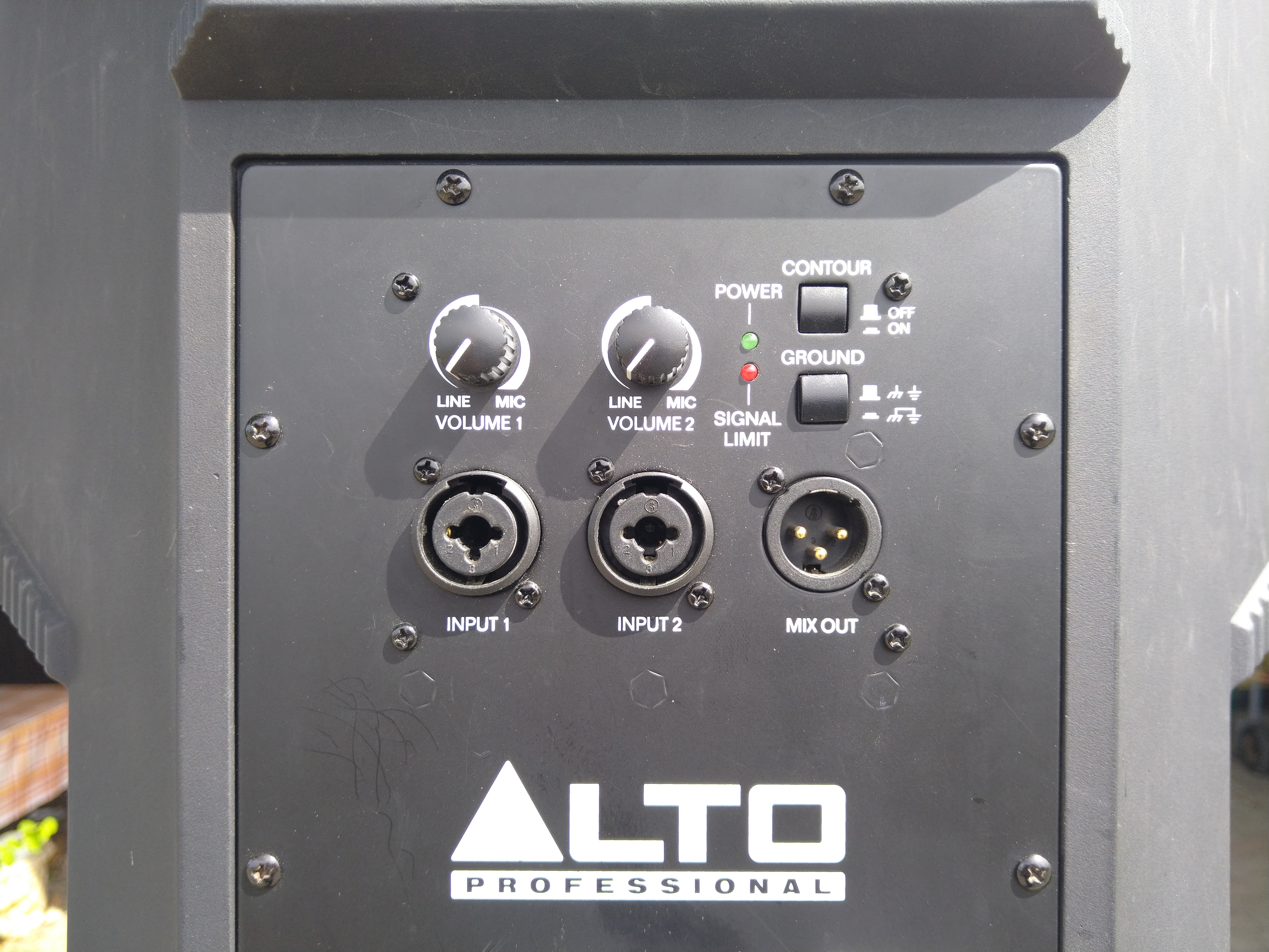 Lautsprecher Set "Stereo" mieten in Meßkirch – Bis zu 150 Gäste – 4