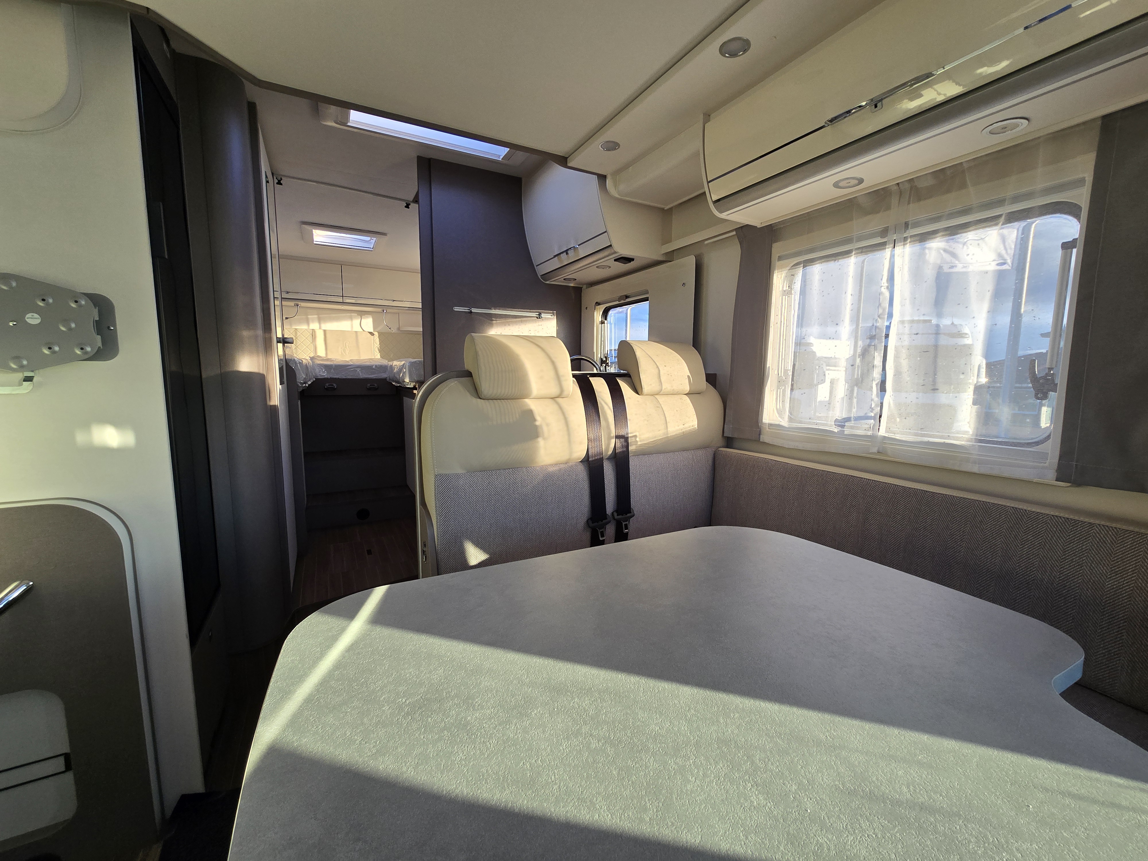 Etrusco T7300 SB Automatik,Längsbetten,Hubbett mieten in Crailsheim – 2026 – Thumbnail 18