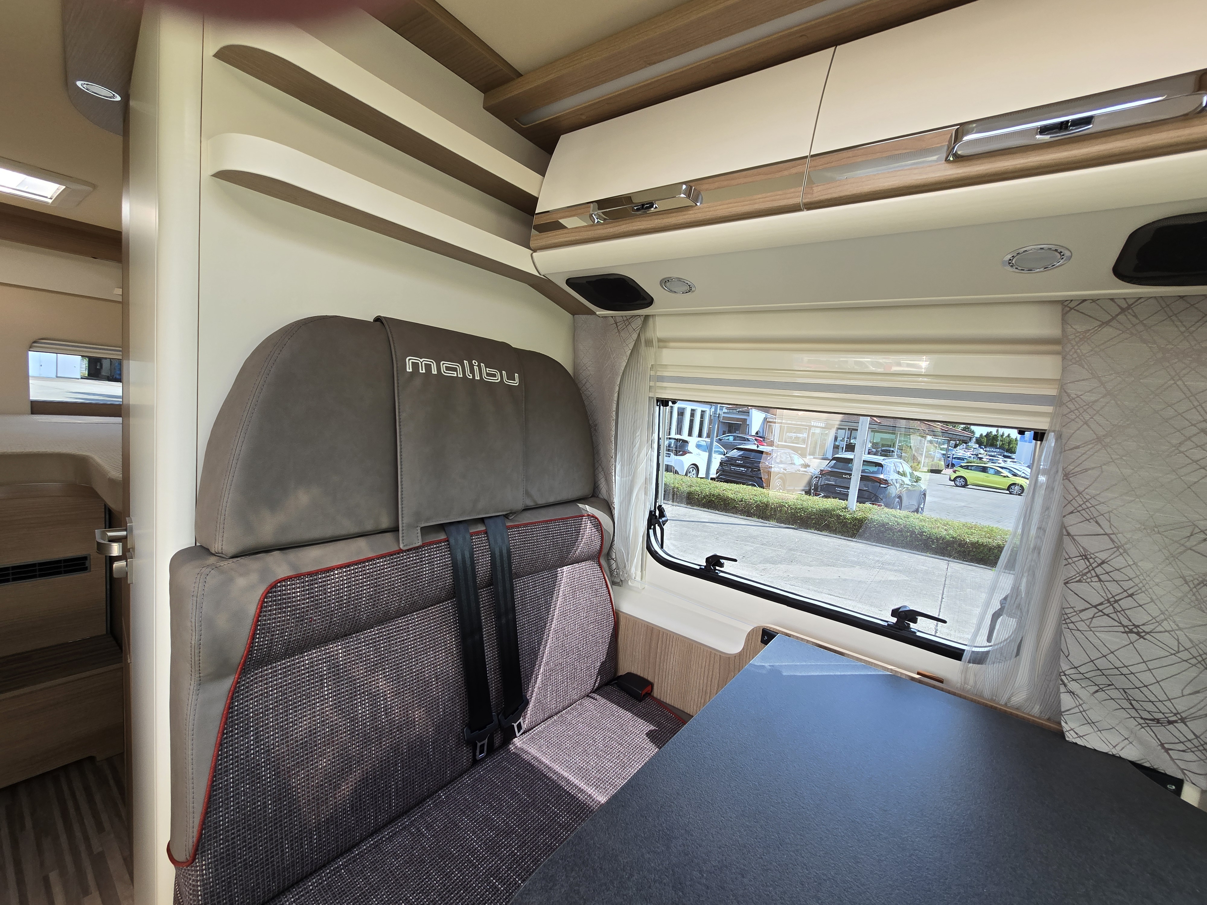 Malibu Van 640 LE K diversity mieten in Crailsheim – 2025 – Thumbnail 9