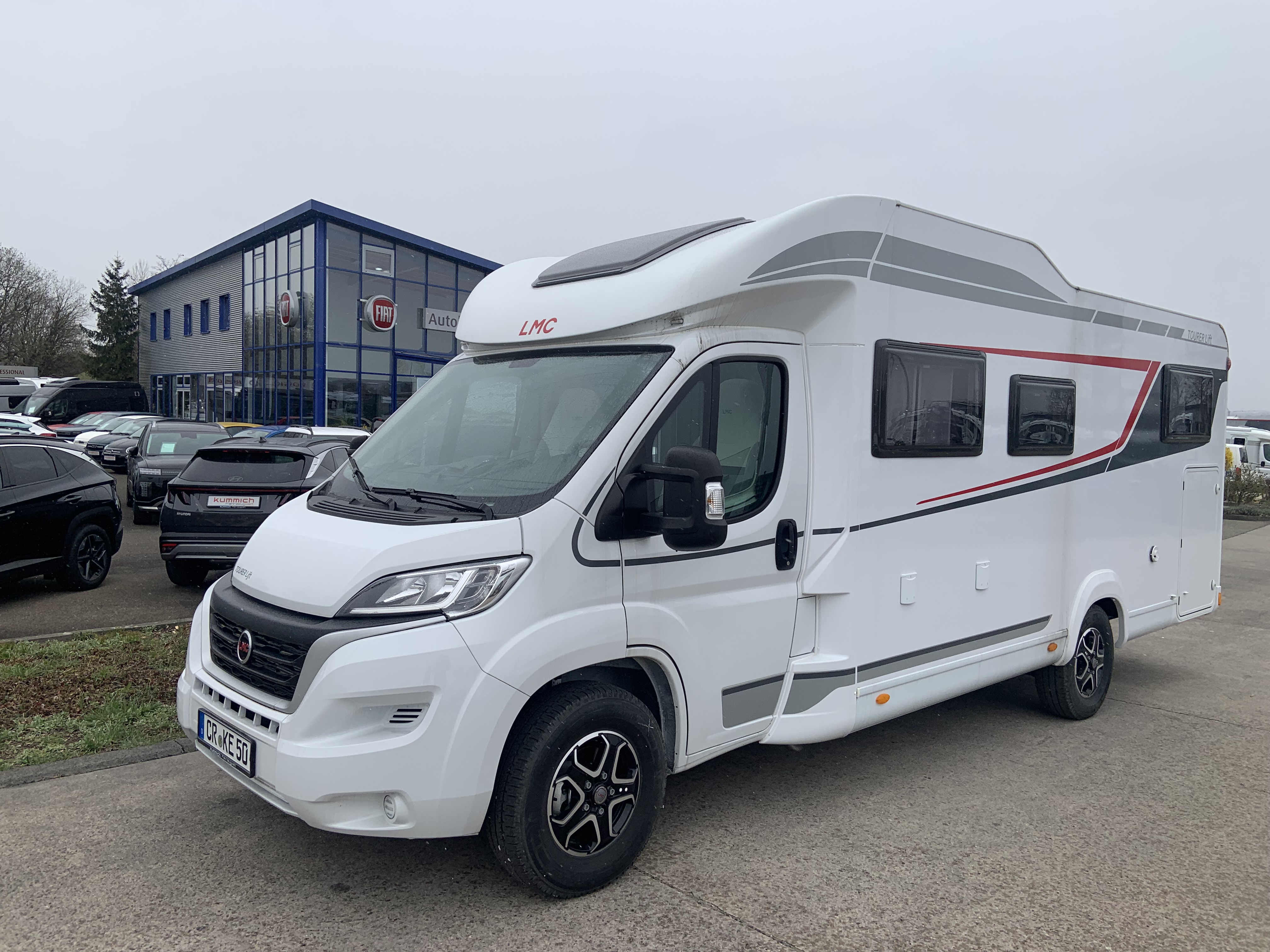 LMC Tourer Lift H730 Automatik mieten in Crailsheim – 2026
