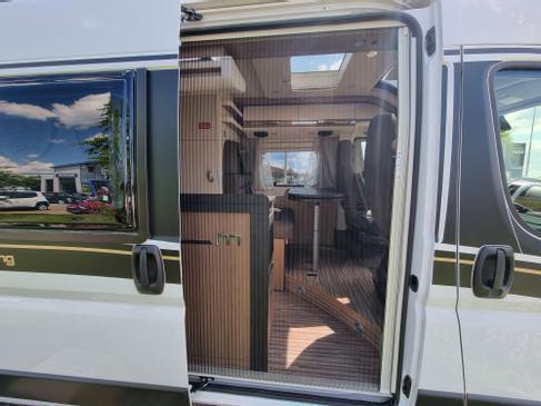 Malibu Van Automatik 600 DB Charming GT 180 PS mieten in Crailsheim – 2025 – Thumbnail 7
