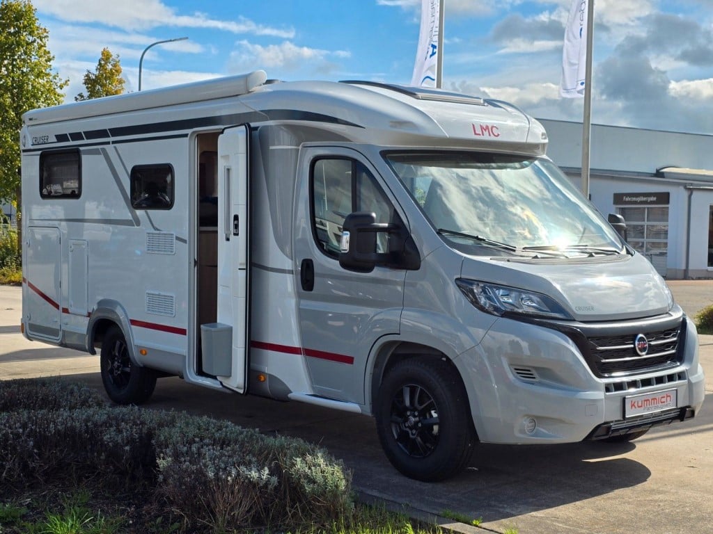 LMC CRUISER VAN 646 Längseinzelbetten mieten in Crailsheim – 2026 – 2
