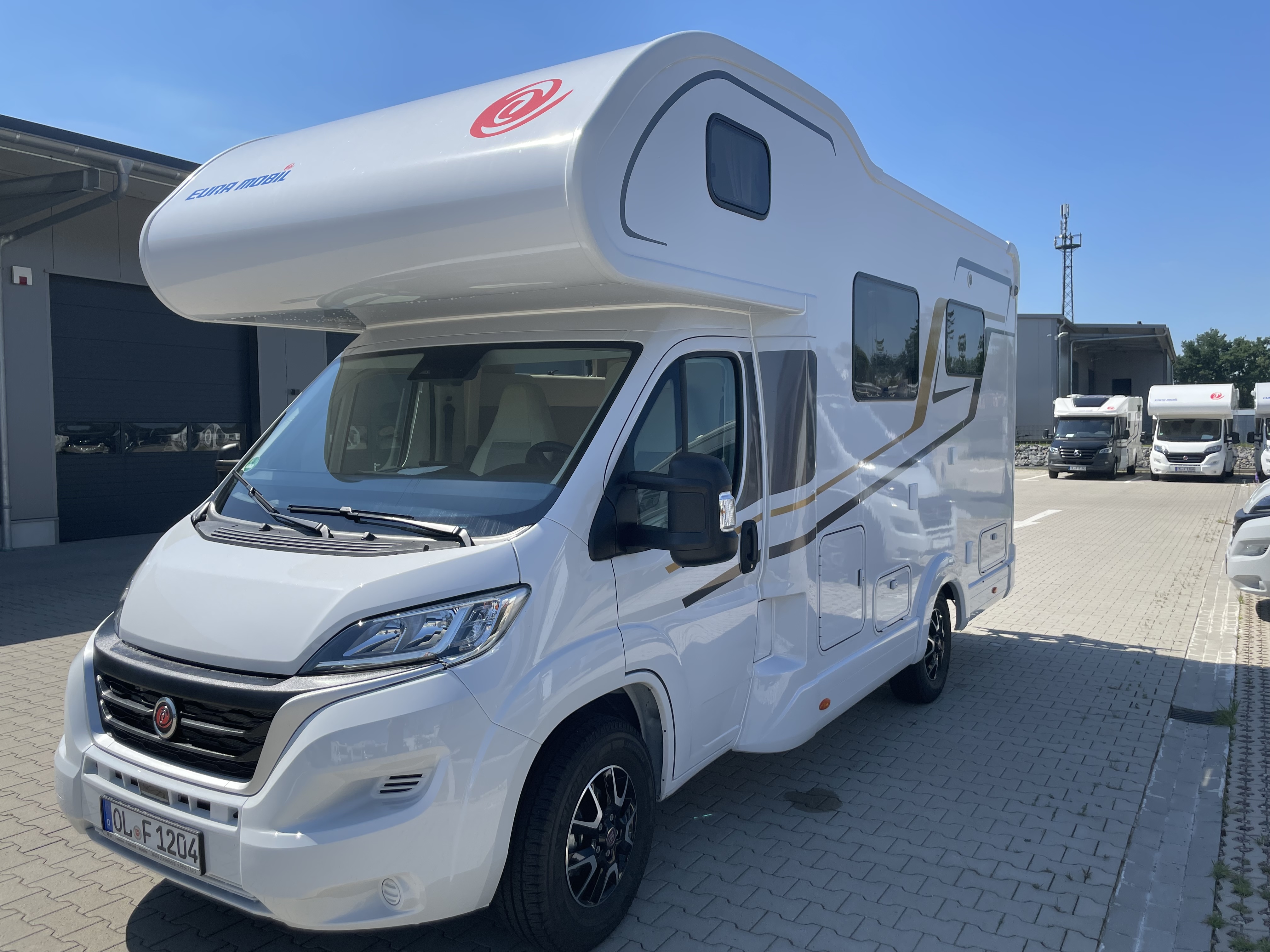 Eura-Mobil Activa One 630 LS mieten in Wardenburg – 2023 – 4