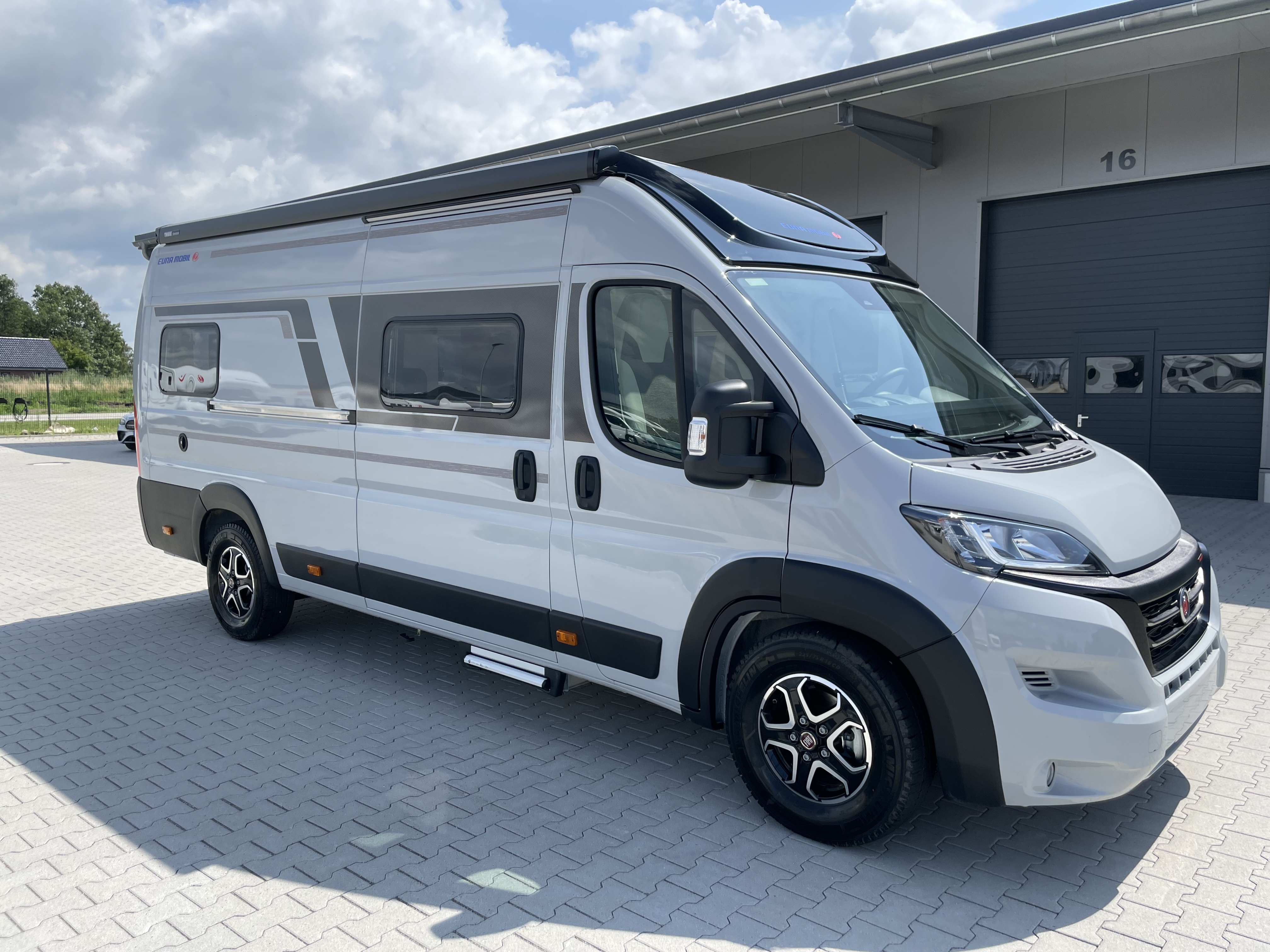 Eura-Mobil Van 635 EB mieten in Wardenburg – 2023 – 2