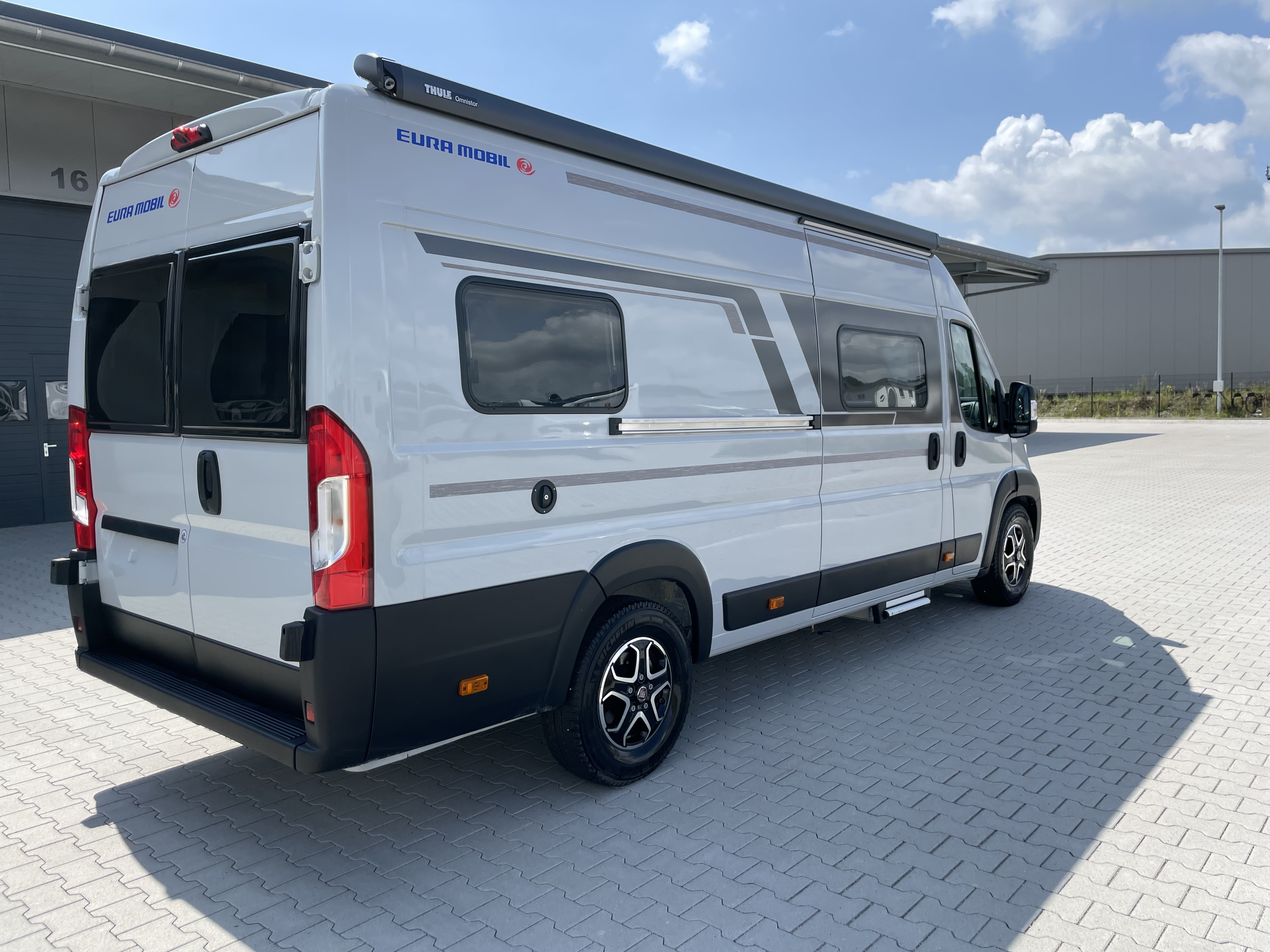 Eura-Mobil Van 635 EB mieten in Wardenburg – 2023 – 3